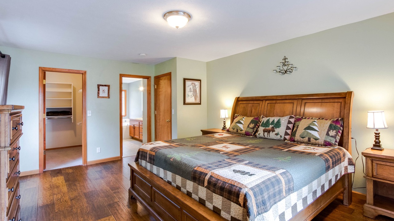 Photo of Bedroom in Rockford Bay