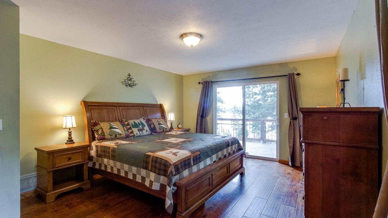 Photo of Bedroom in Rockford Bay