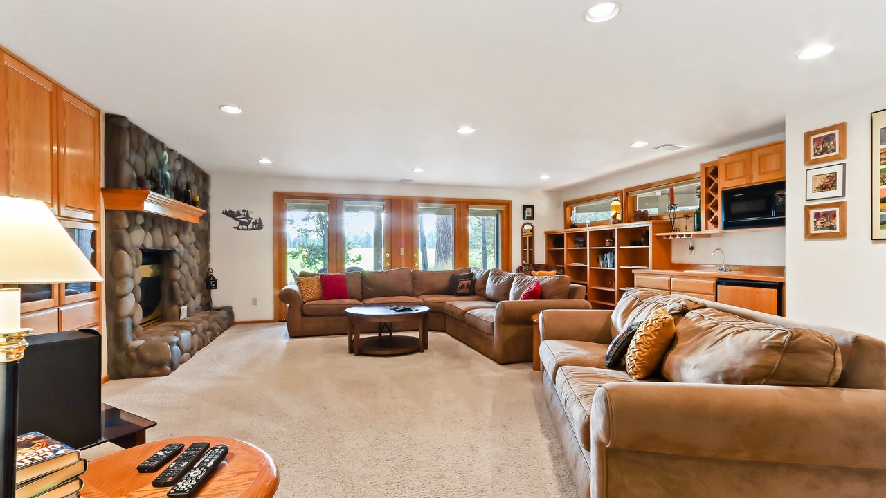 Photo of Livingroom in Sunriver