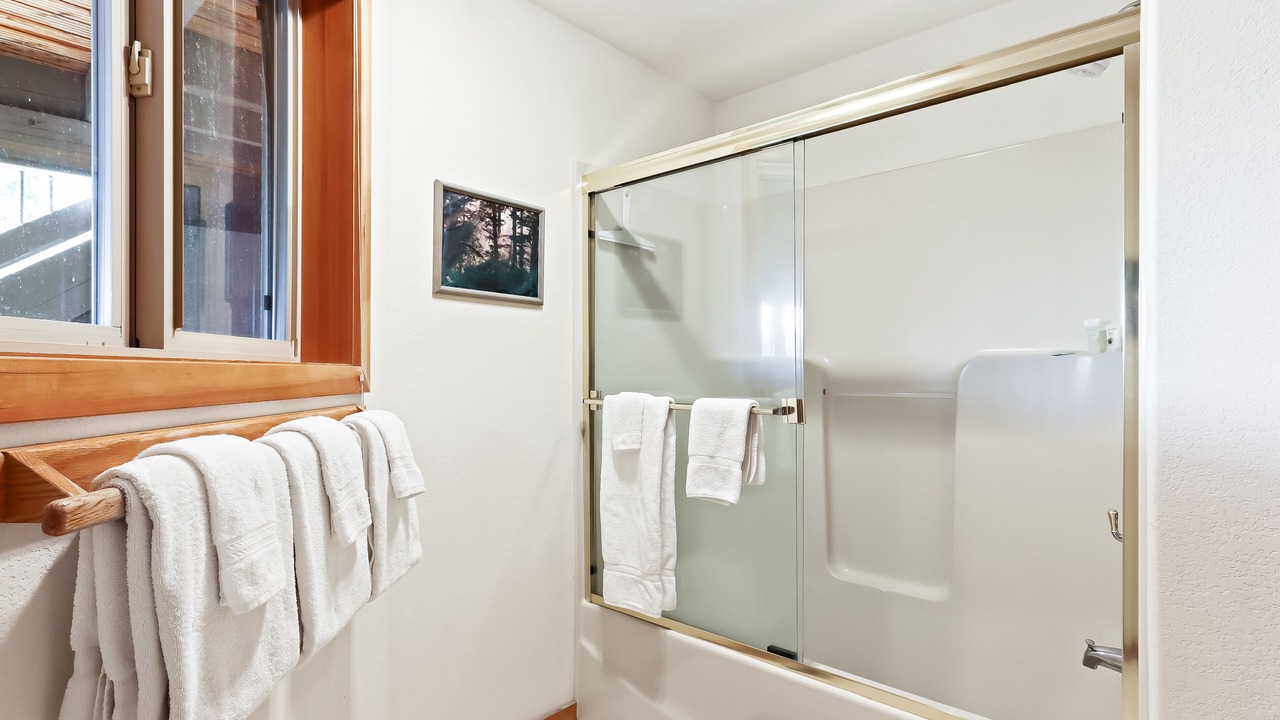 Photo of Bathroom in Sunriver