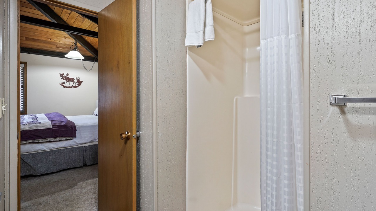 Photo of Bathroom in Sunriver