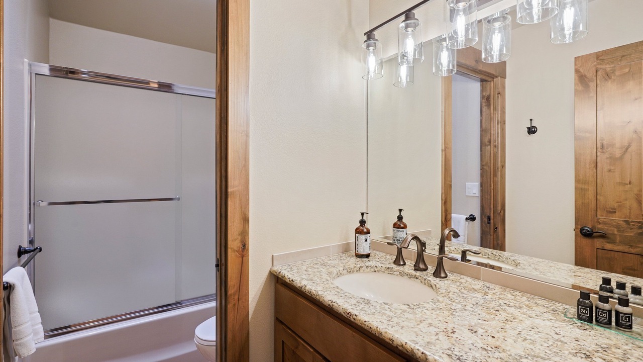 Photo of Bathroom in Sunriver