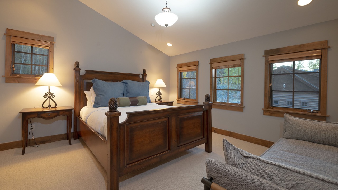 Photo of Bedroom in Victor
