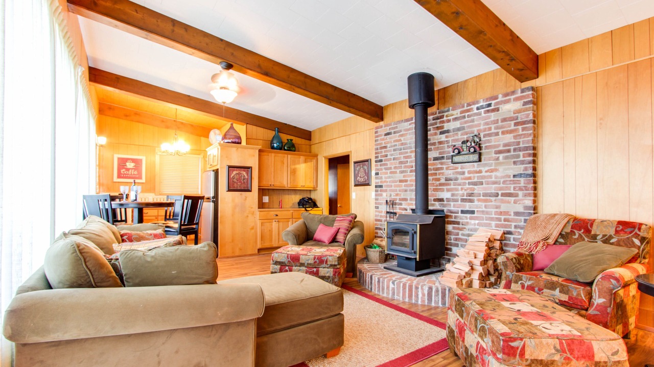 Photo of Livingroom in Worley