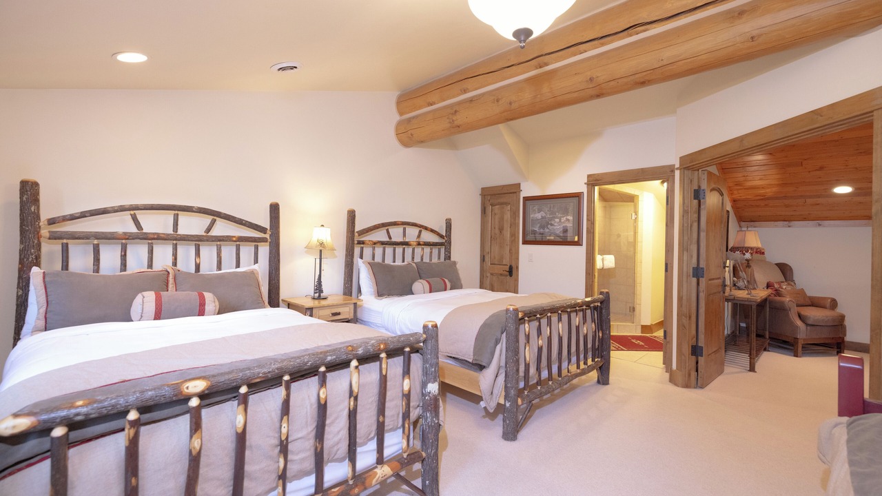Photo of Bedroom in Victor