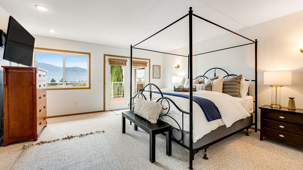 Photo of Bedroom in Manson