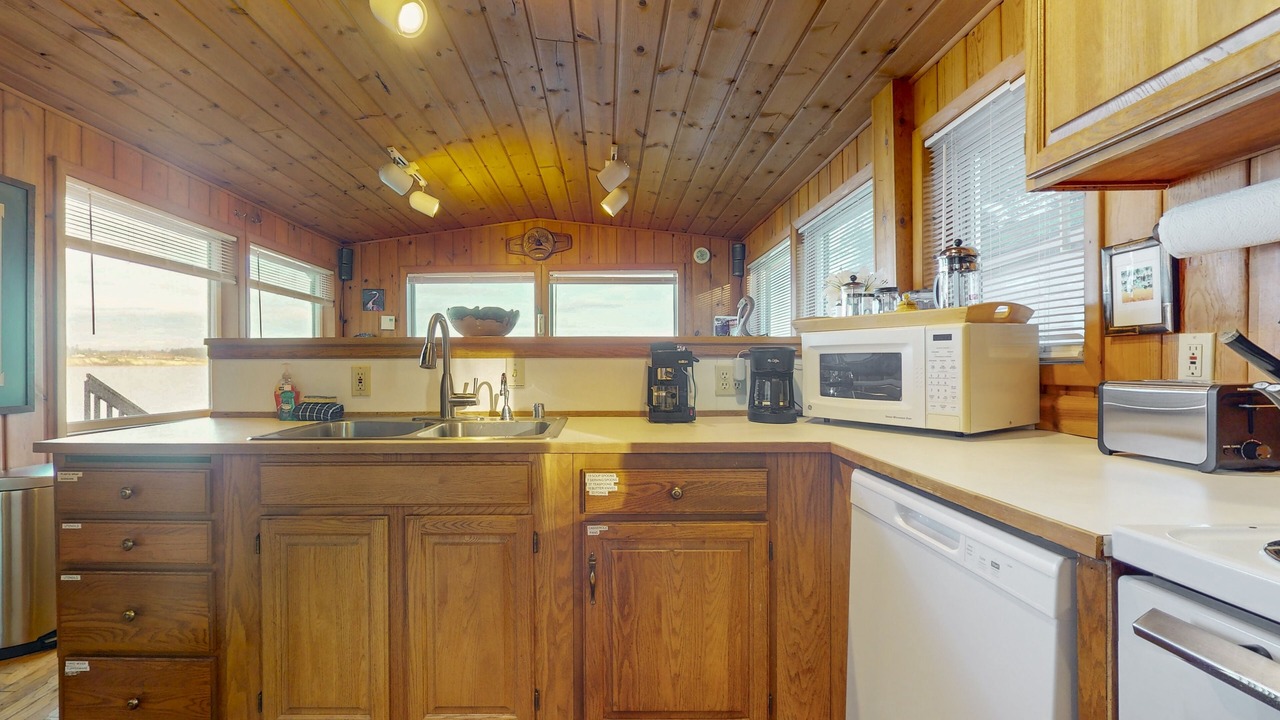 Photo of Kitchen in Coupeville