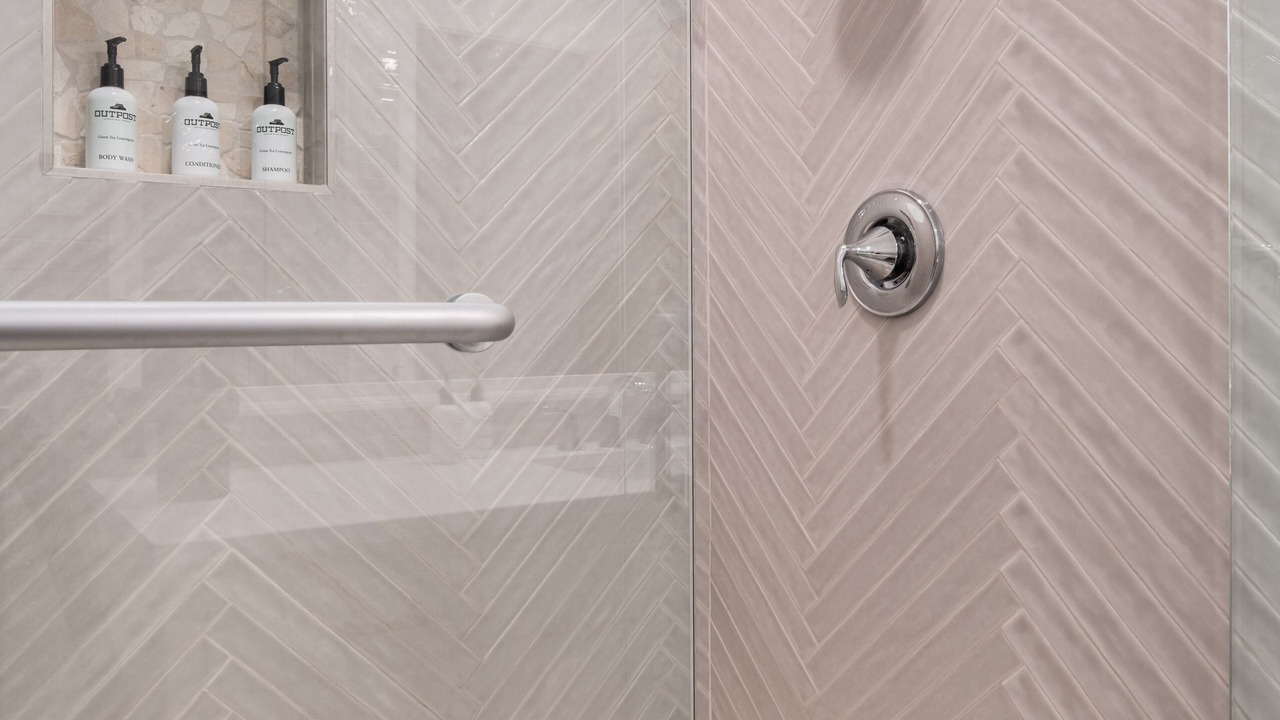 Photo of Bathroom in Moose Wilson Road