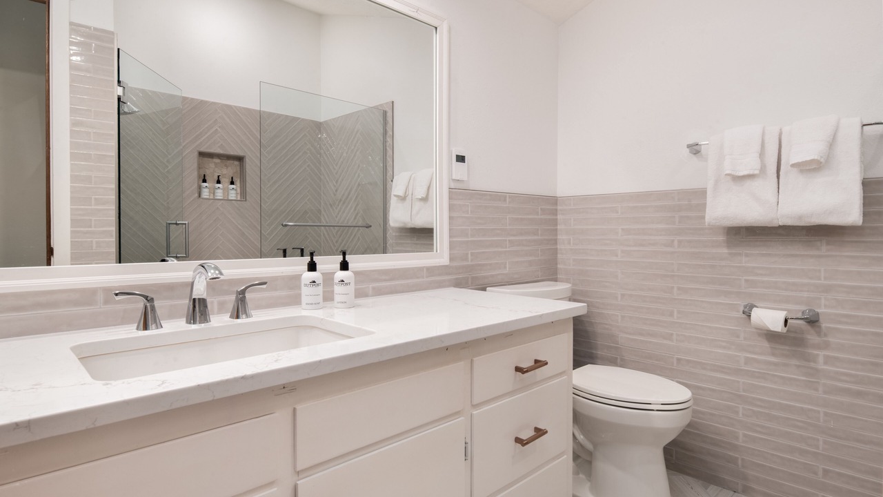 Photo of Bathroom in Moose Wilson Road