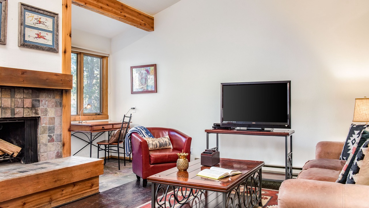 Photo of Livingroom in Moose Wilson Road