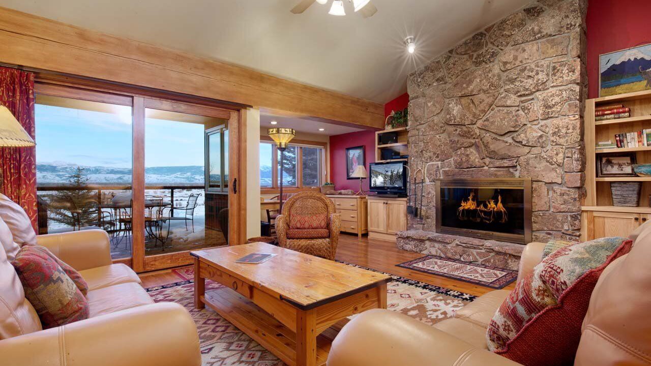 Photo of Livingroom in Teton Village