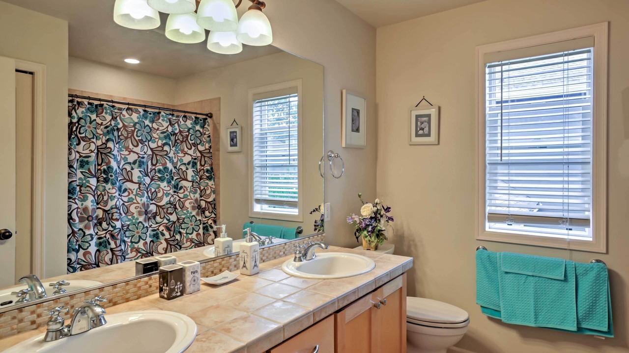 Photo of Bathroom in Kirkland