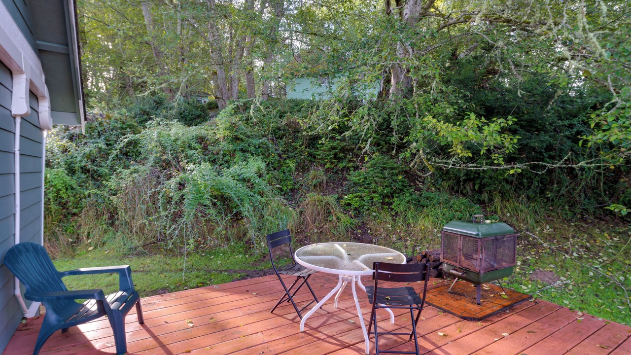 Photo of Outdoor in Lakebay