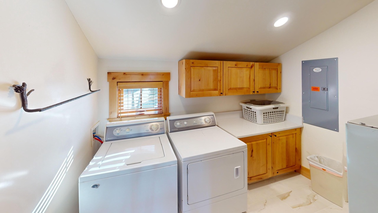 Photo of Bedroom in Victor