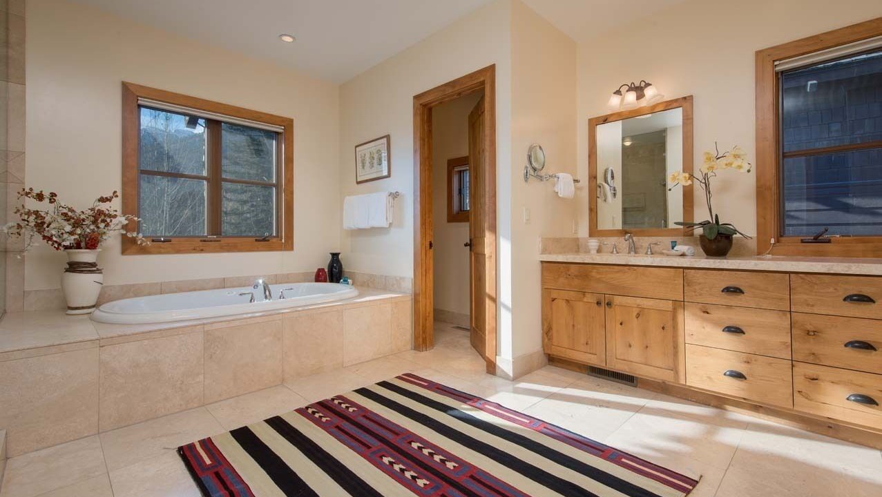 Photo of Bathroom in Granite Ridge