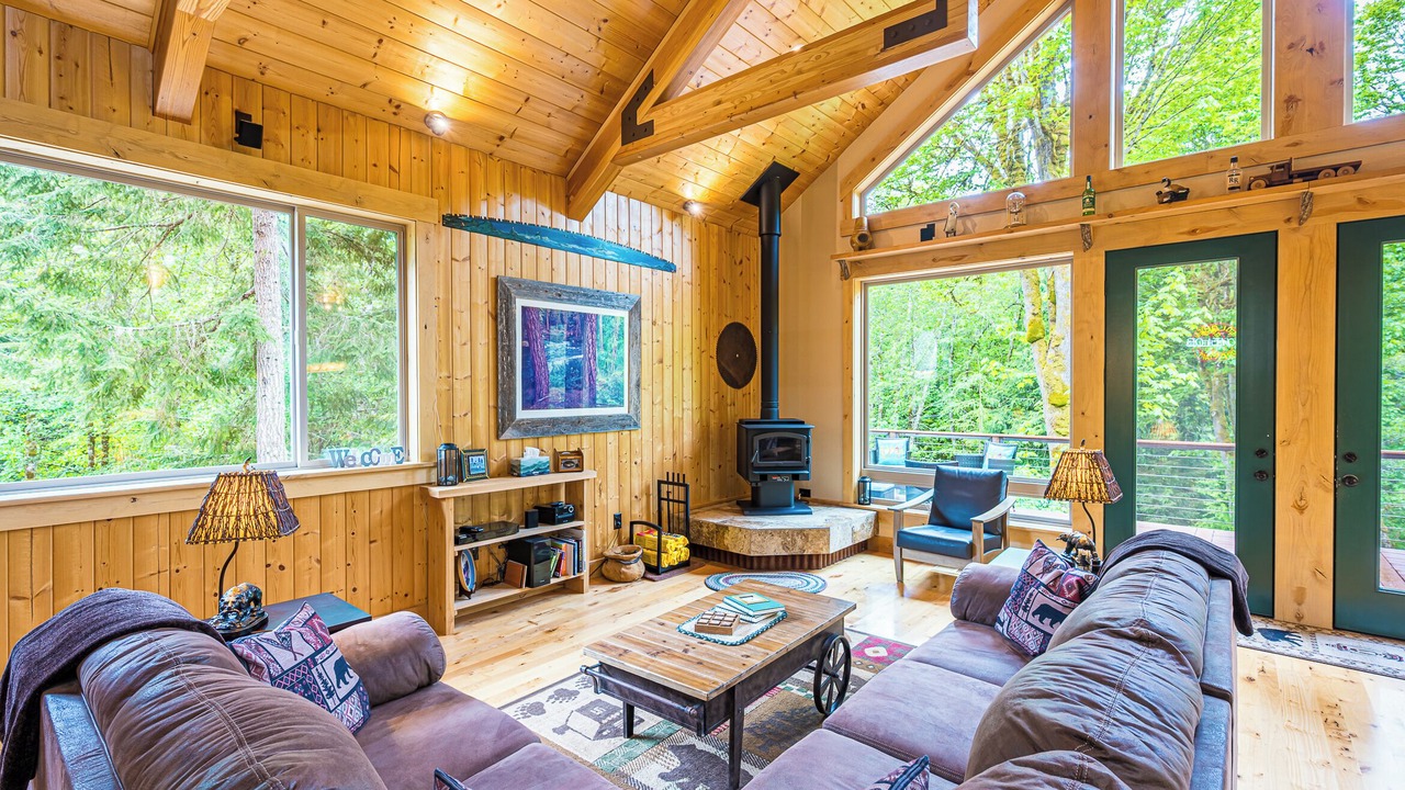 Photo of Livingroom in Port Angeles