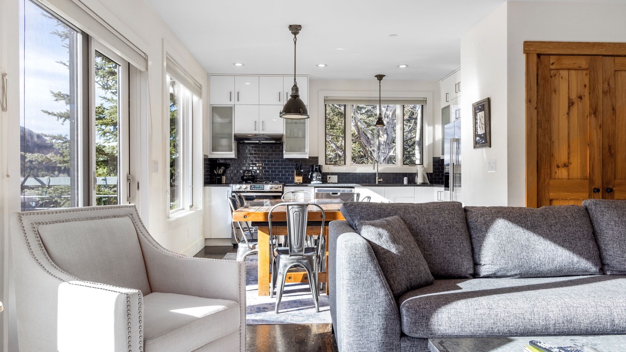 Photo of Livingroom in Jackson