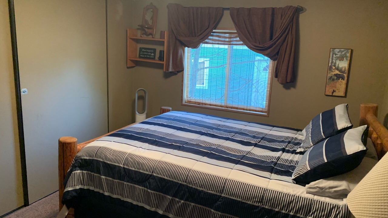 Photo of Bedroom in Cle Elum