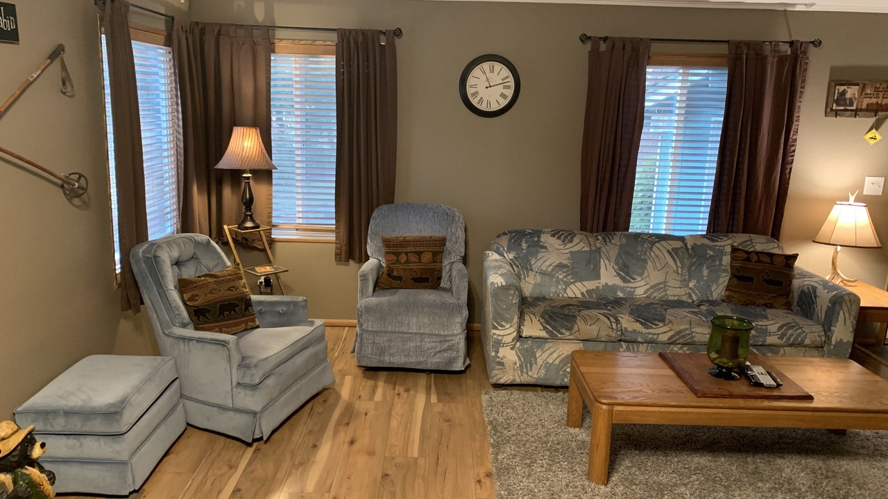 Photo of Livingroom in Cle Elum