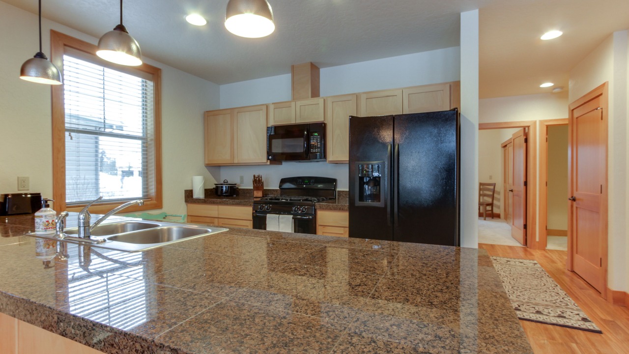 Photo of Kitchen in Dover Bay