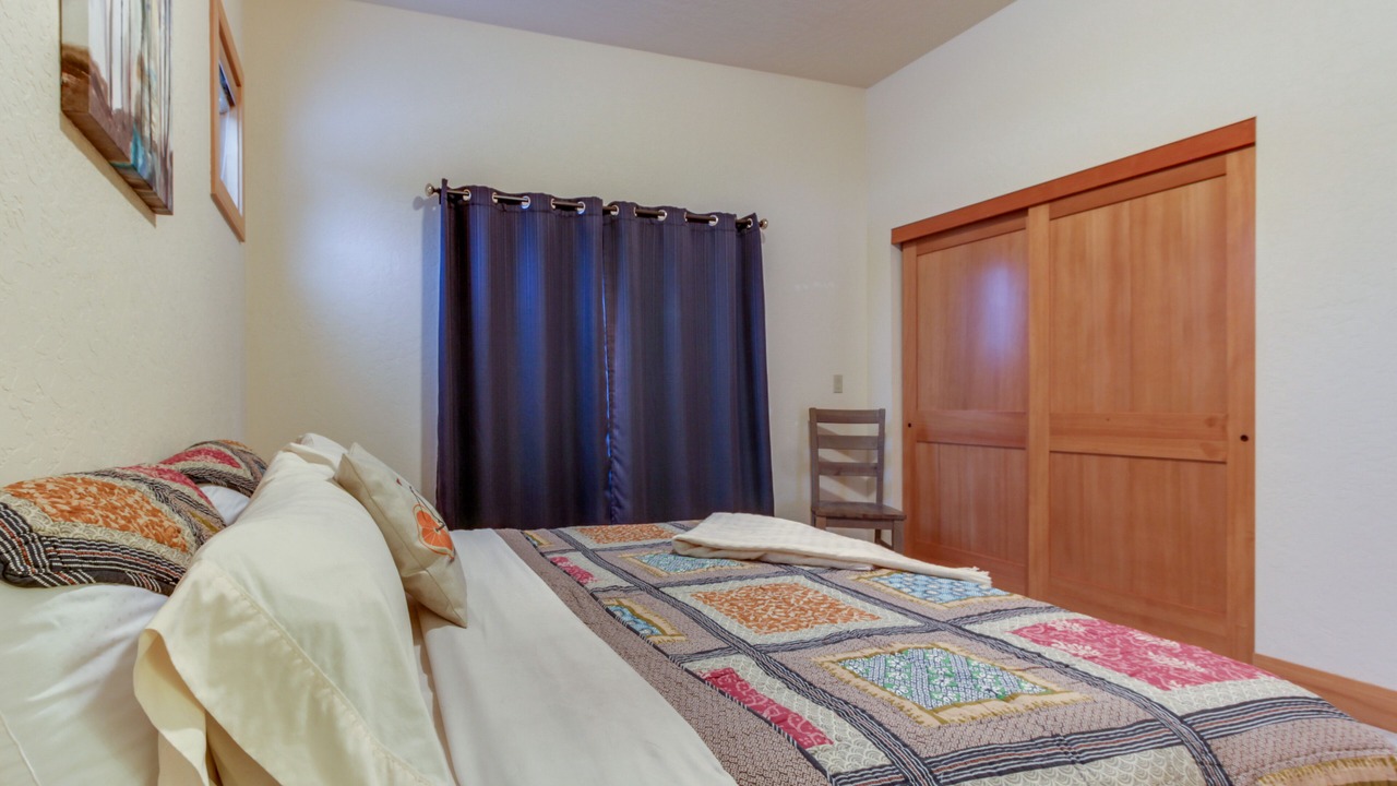 Photo of Bedroom in Dover Bay