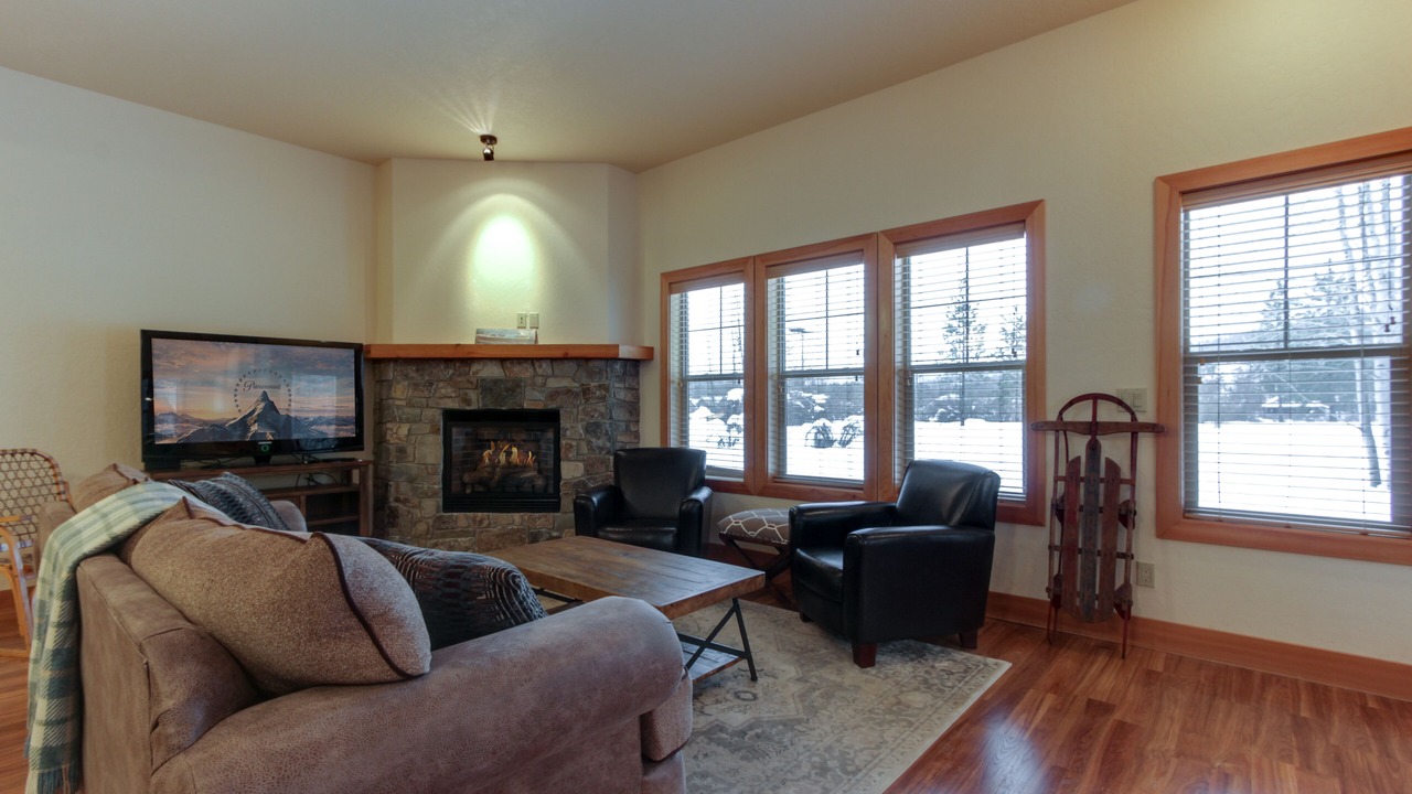 Photo of Livingroom in Dover Bay