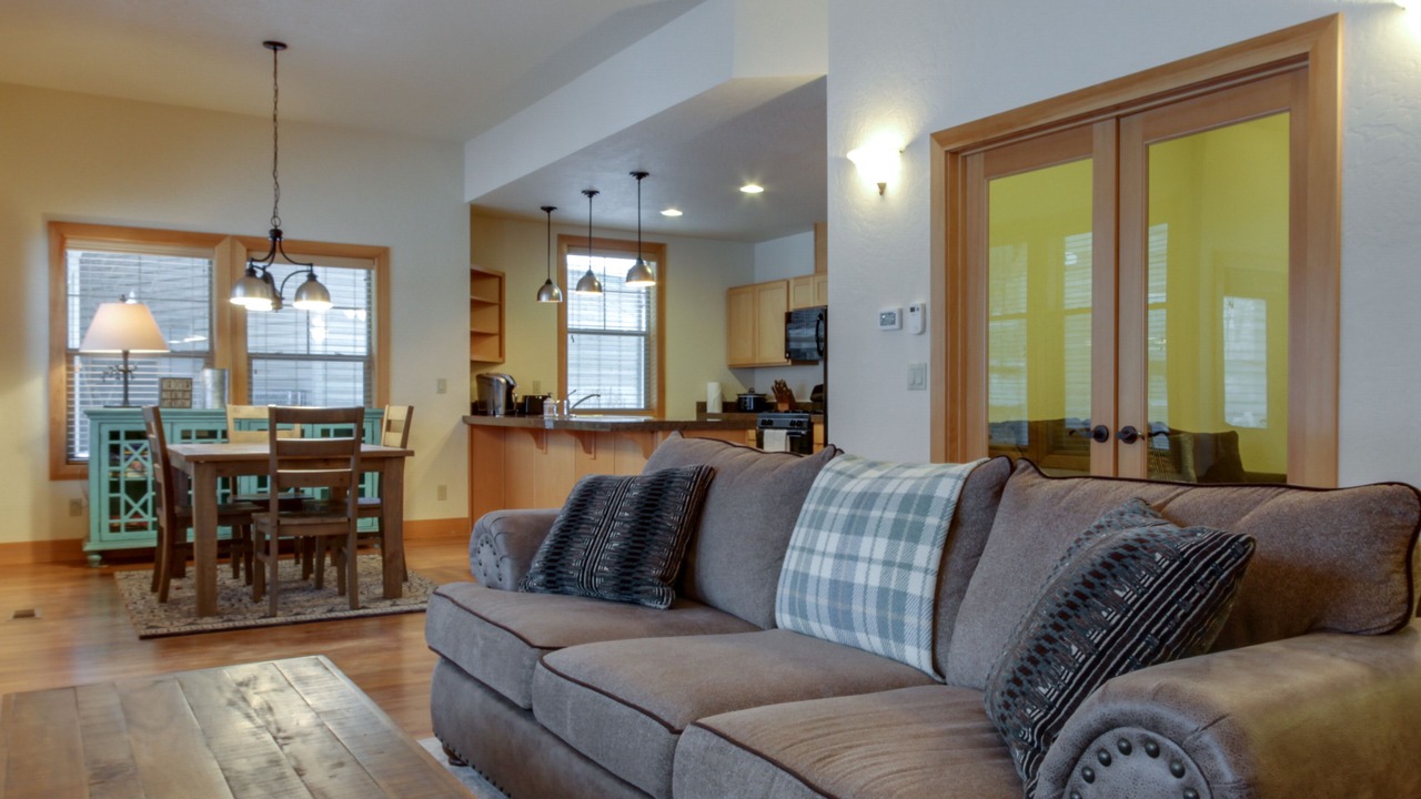 Photo of Livingroom in Dover Bay