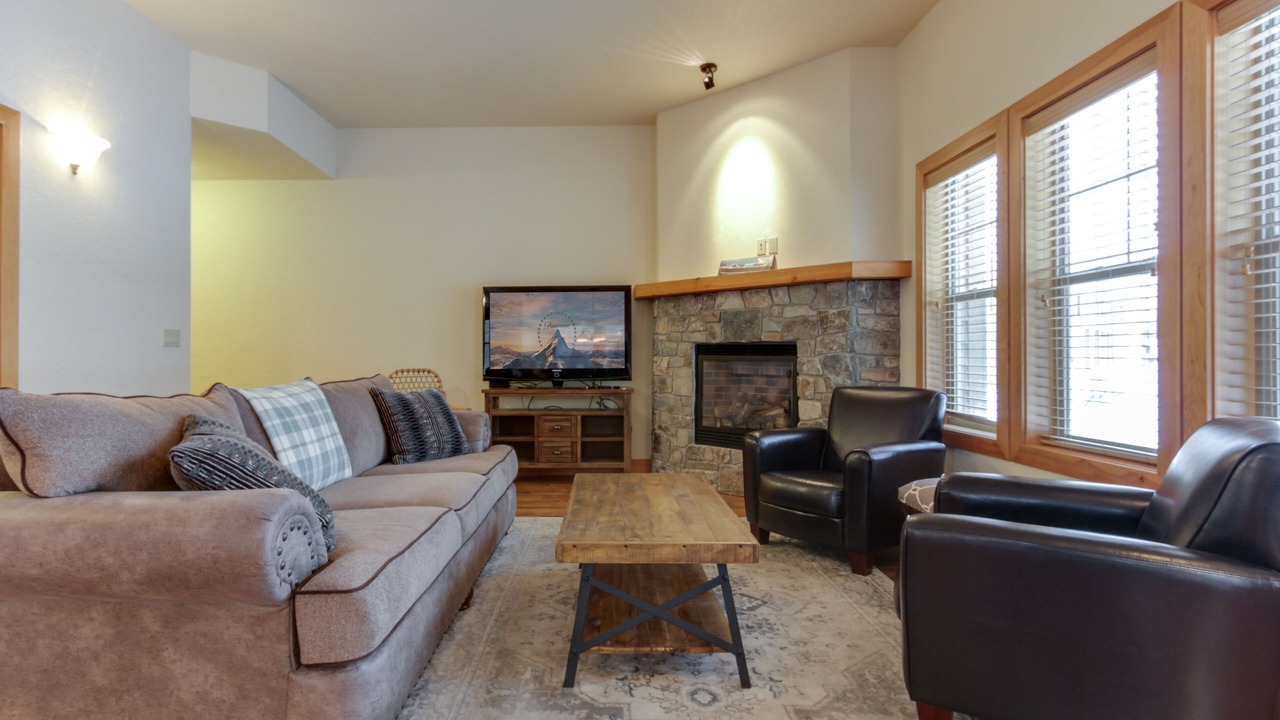 Photo of Livingroom in Dover Bay