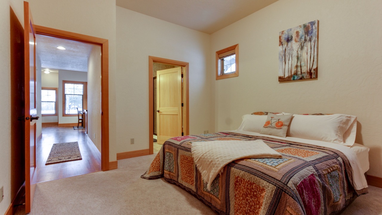 Photo of Bedroom in Dover Bay