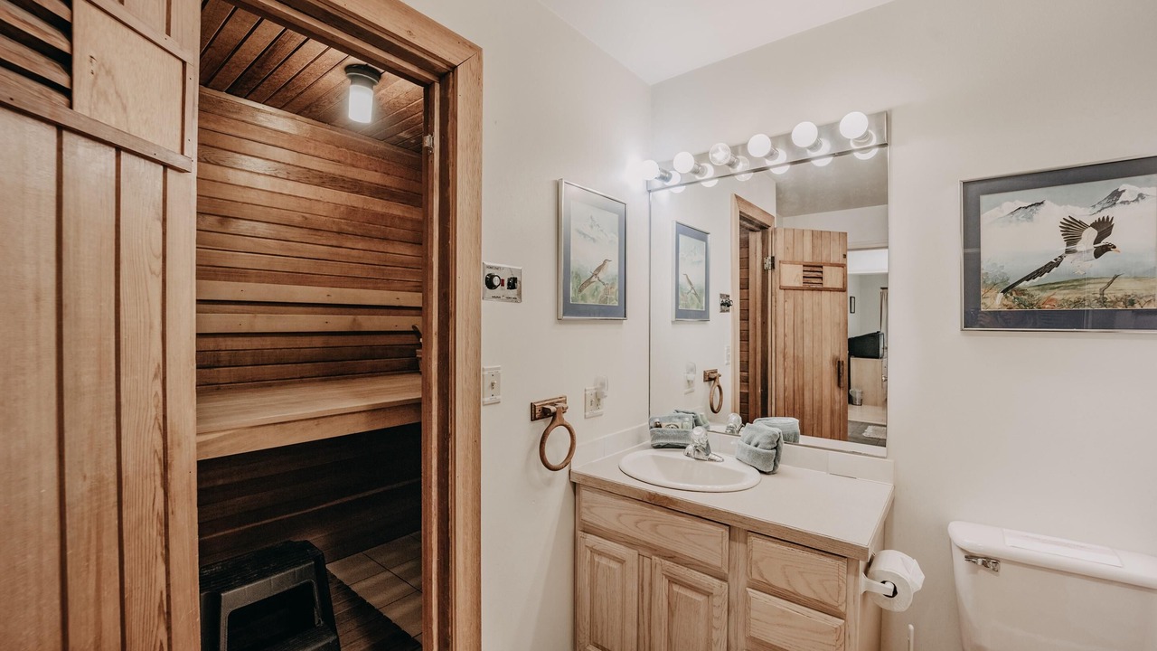 Photo of Bathroom in Glacier