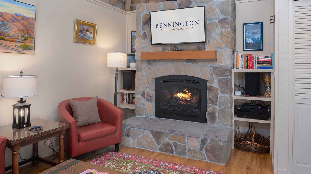 Photo of Livingroom in Sunriver
