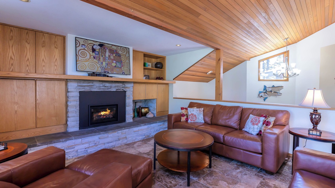 Photo of Bedroom in Sunriver