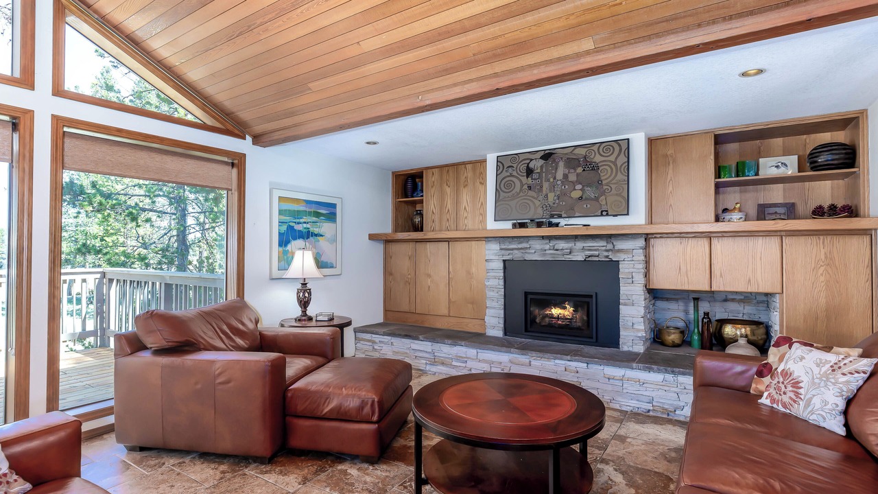 Photo of Bedroom in Sunriver