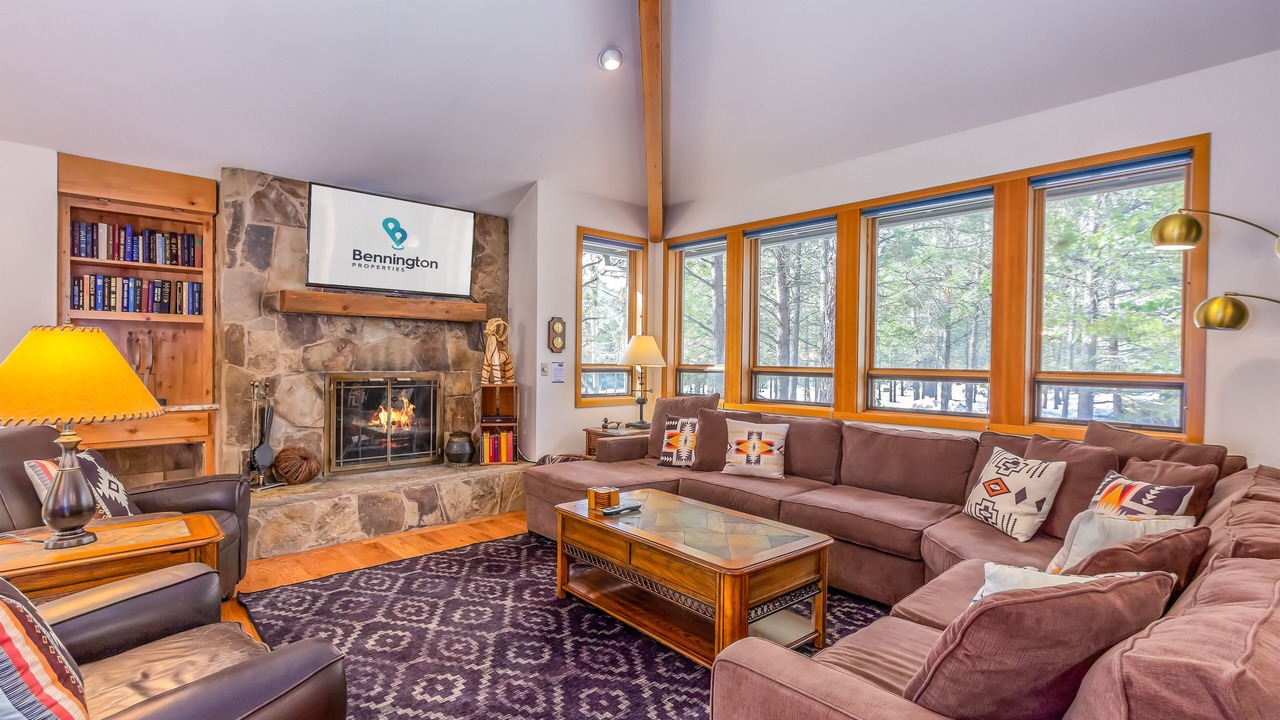 Photo of Livingroom in Sunriver