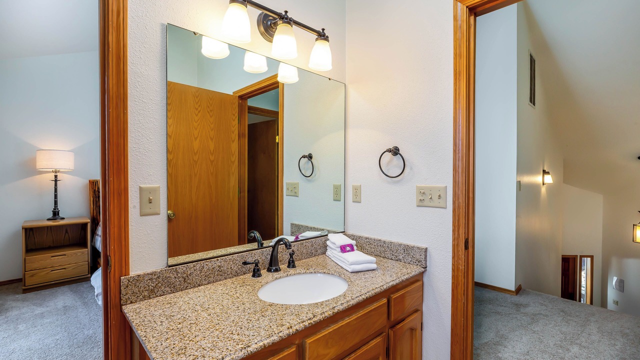 Photo of Bathroom in Sunriver