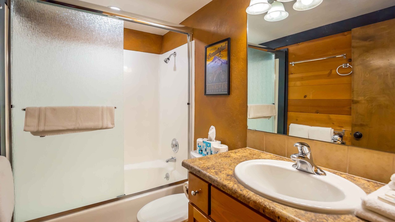 Photo of Bathroom in Overlook Park