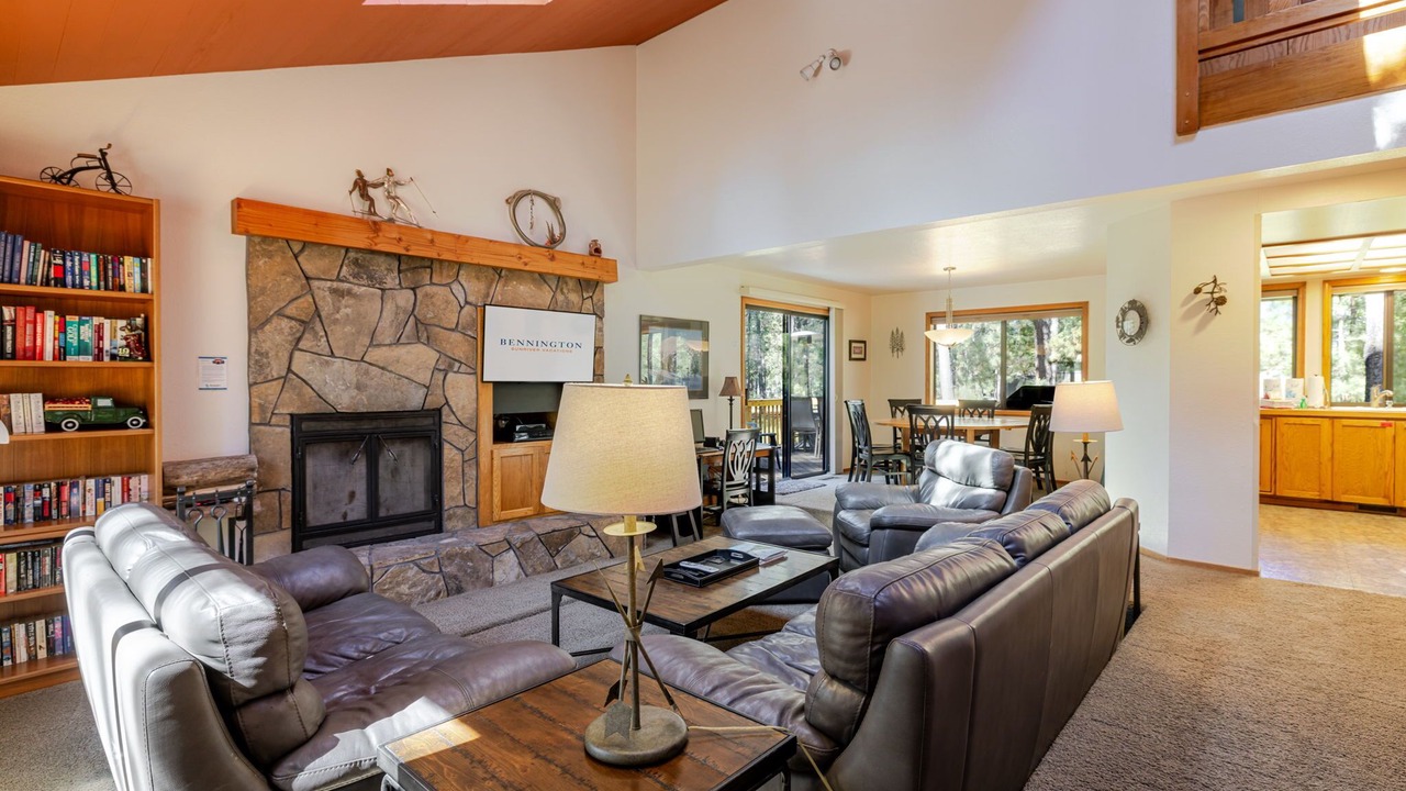 Photo of Bedroom in Sunriver