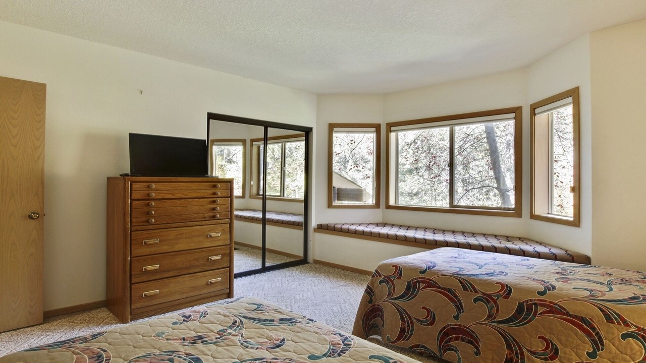 Photo of Bedroom in Sunriver