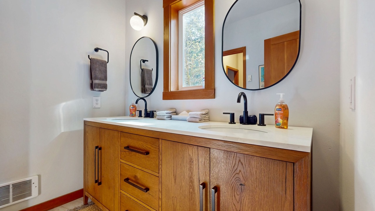 Photo of Bathroom in Eastsound