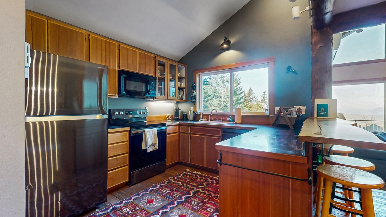 Photo of Kitchen in Eastsound