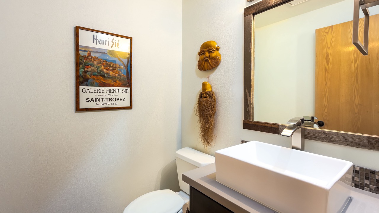 Photo of Bathroom in Sunriver