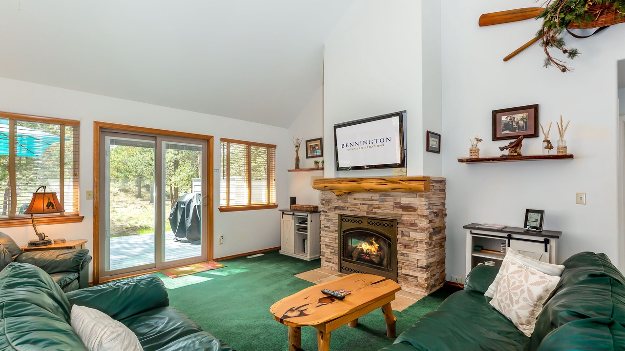 Photo of Livingroom in Sunriver