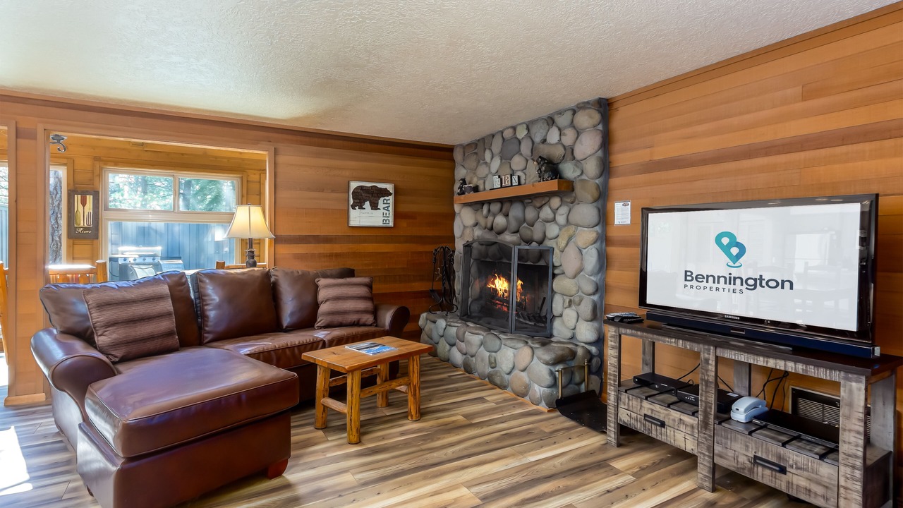 Photo of Livingroom in Sunriver