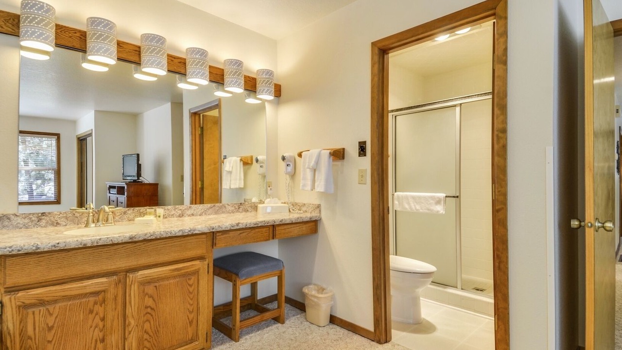 Photo of Bathroom in Sunriver