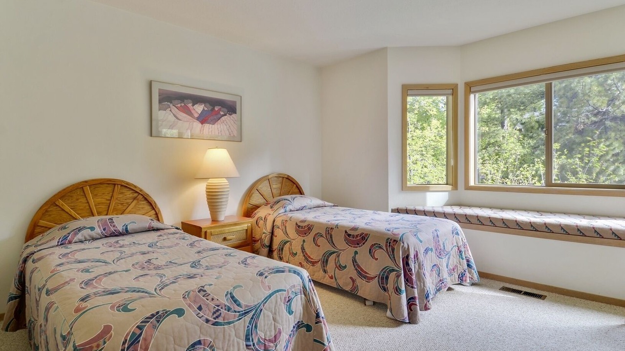 Photo of Bedroom in Sunriver