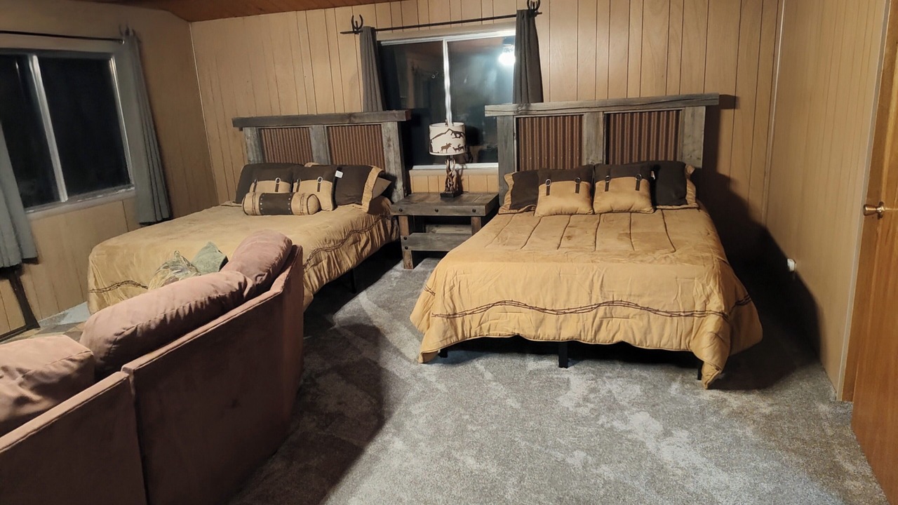 Photo of Bedroom in Island Park