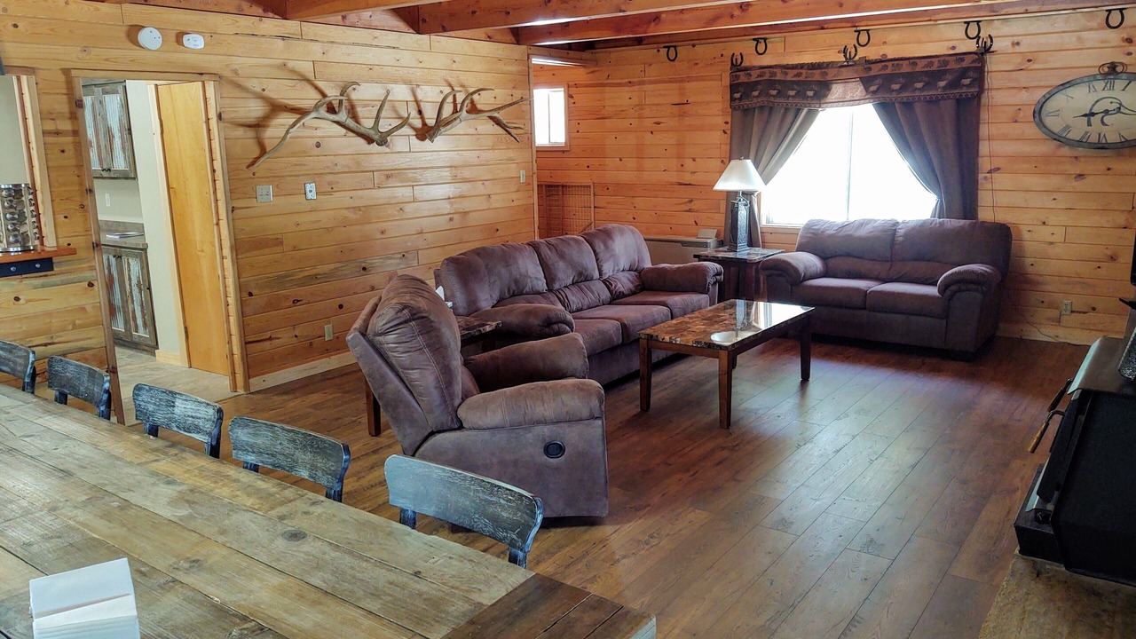 Photo of Livingroom in Island Park