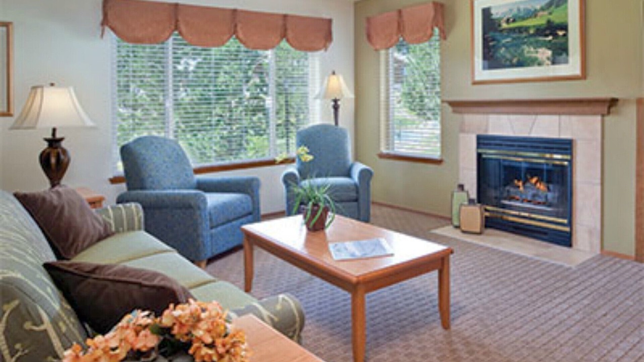 Photo of Livingroom in Downtown Leavenworth