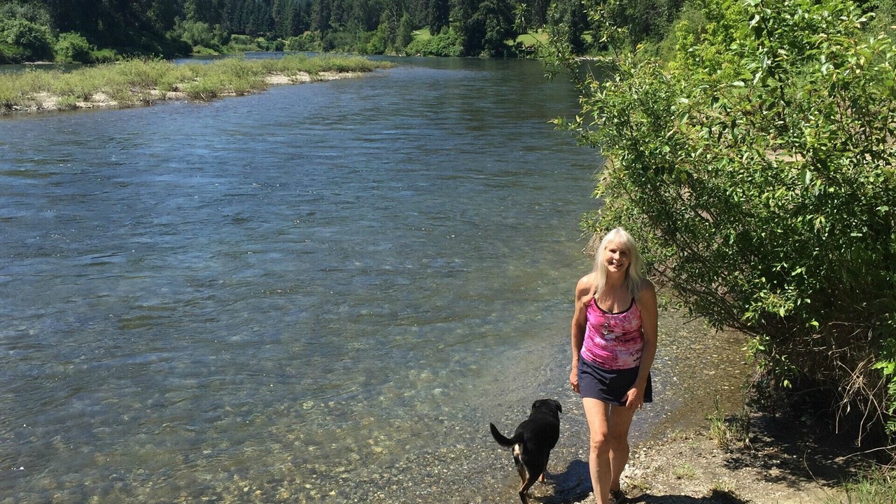 Photo of Others in Downtown Leavenworth