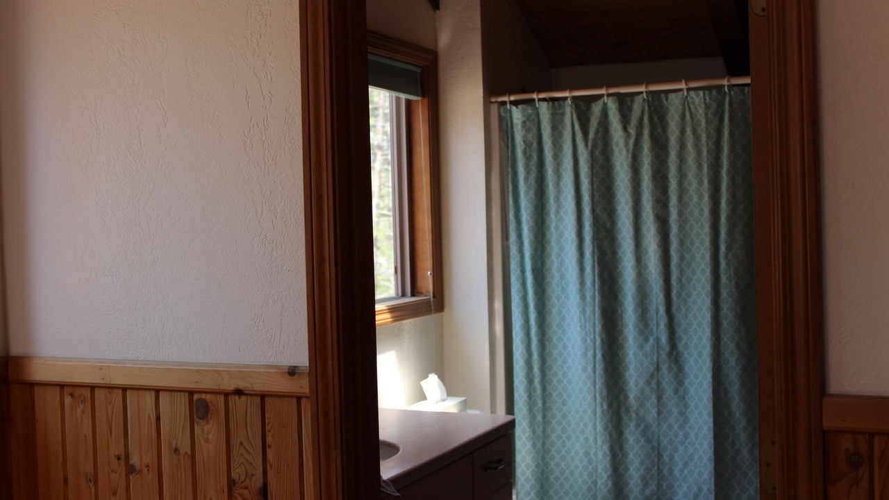 Photo of Bathroom in Sunriver
